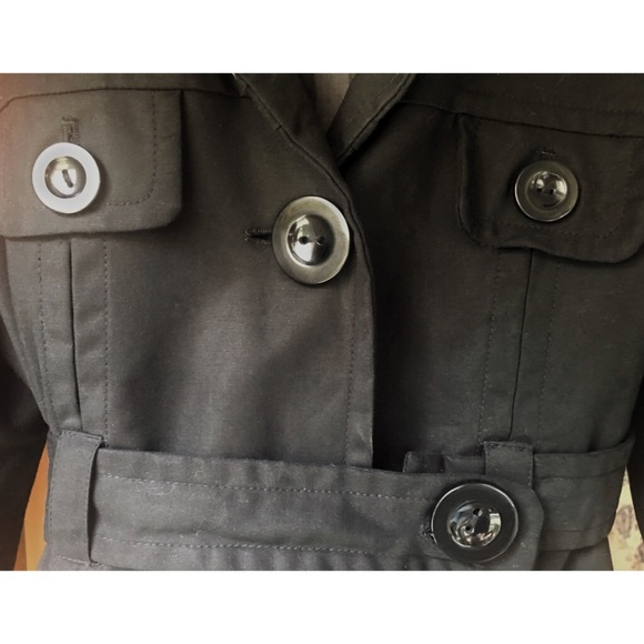 Kensie Cropped Jacket - Picture 3 of 5